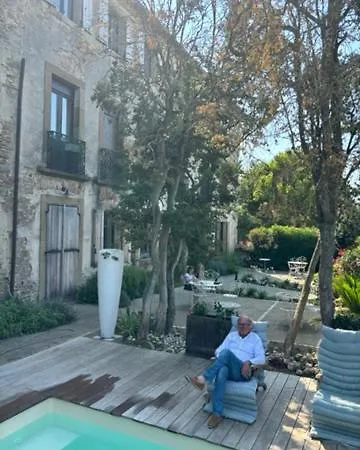 La Grande Maison Couette-café