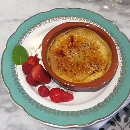 Couette-café La Grande Maison 3*